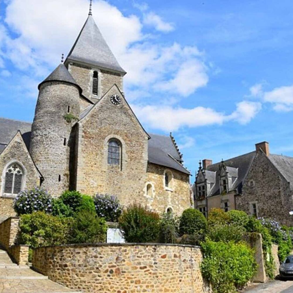 eglise saint denis d'anjou